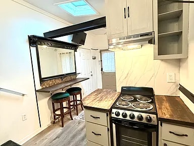 Kitchen 3 - 4409 SE 89th Ave