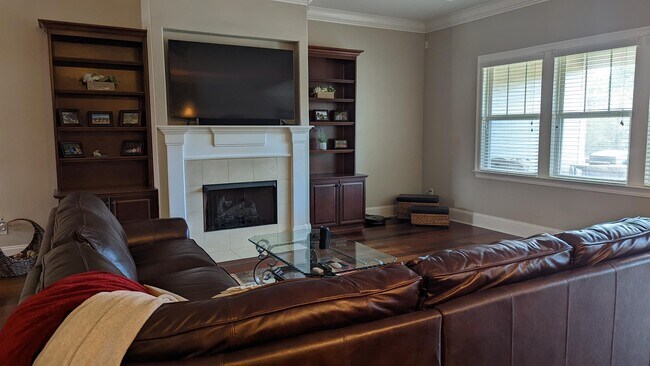 Building Photo - 3602 Strolling Way