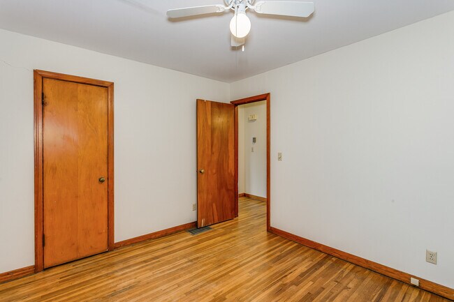 Building Photo - 4716 Arbor St