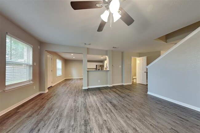 Building Photo - 17727 Barton Point Ln
