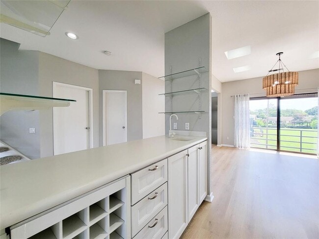 Building Photo - 18309 Sandy Cove Dr