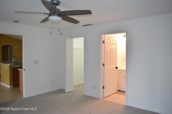 Building Photo - 2749 Freehold Ave SE