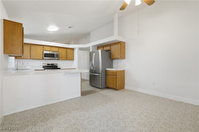 Building Photo - 6928 W Atrium Ave