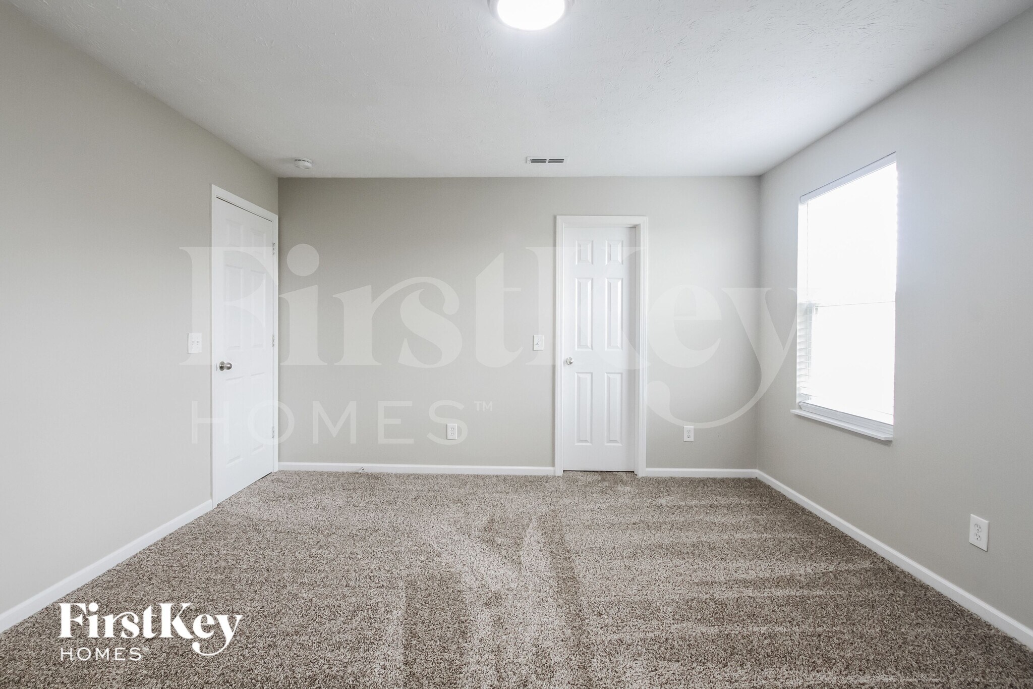 Building Photo - 3674 Pickwick Cir