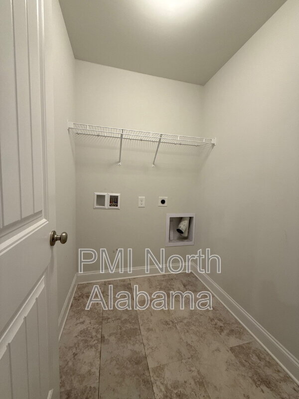 Building Photo - 186 Tybee Dr