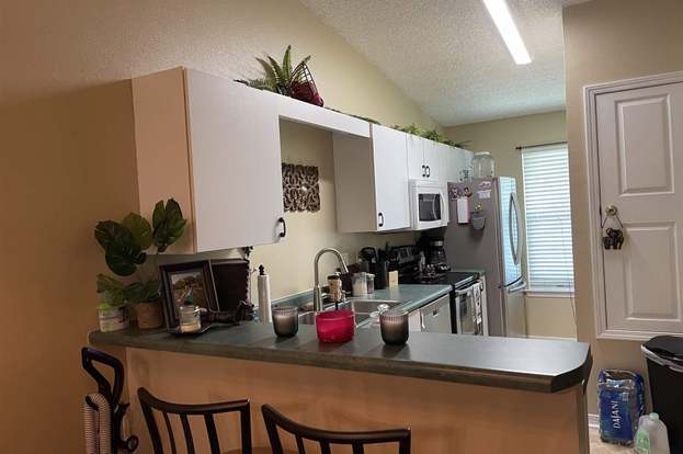 Building Photo - 319 Loveland Cir