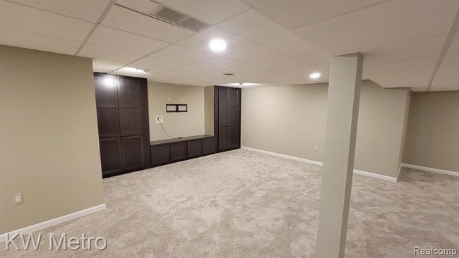 Building Photo - 46400 Briargate Dr
