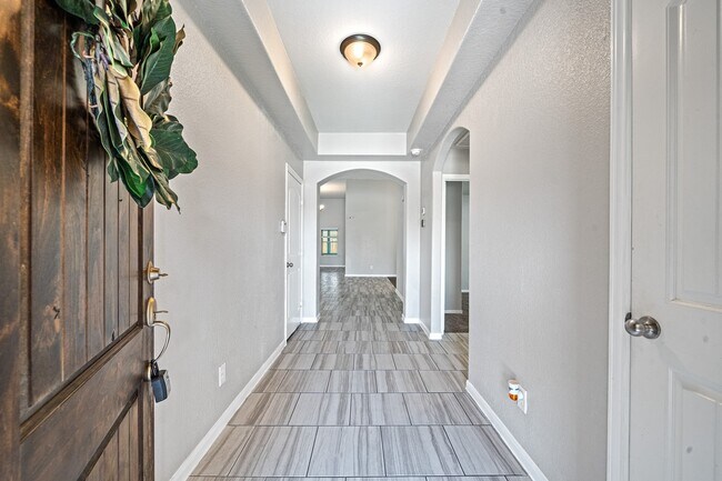 Building Photo - 21310 Cypress White Oak Dr