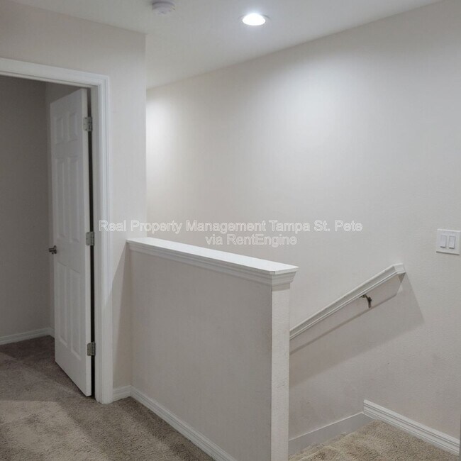 Building Photo - 6409 Tillandsia Pl
