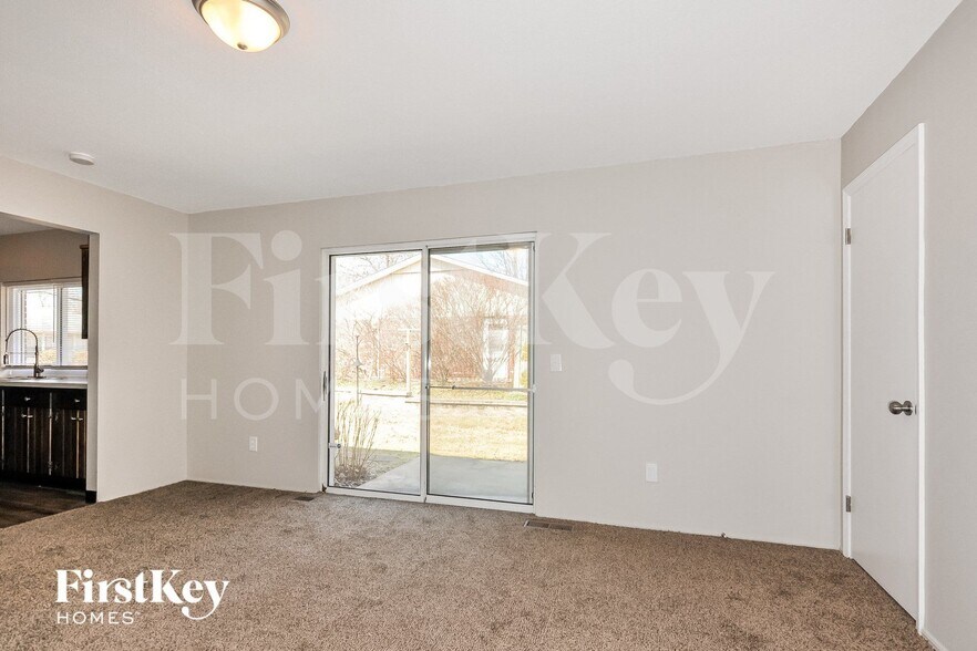 Building Photo - 2545 Cripple Creek Dr