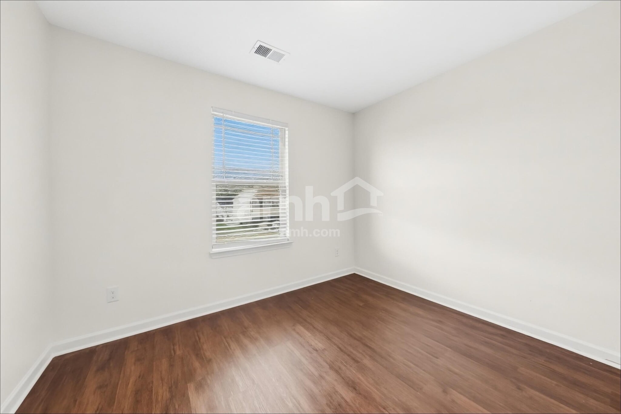 Building Photo - 540 Harmony Way