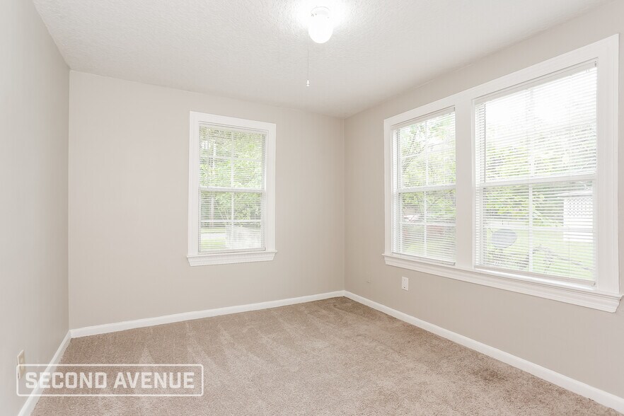 Building Photo - 8917 6th Ave