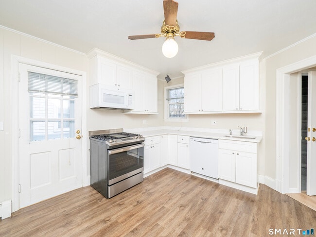 Building Photo - 38 Gregory Blvd