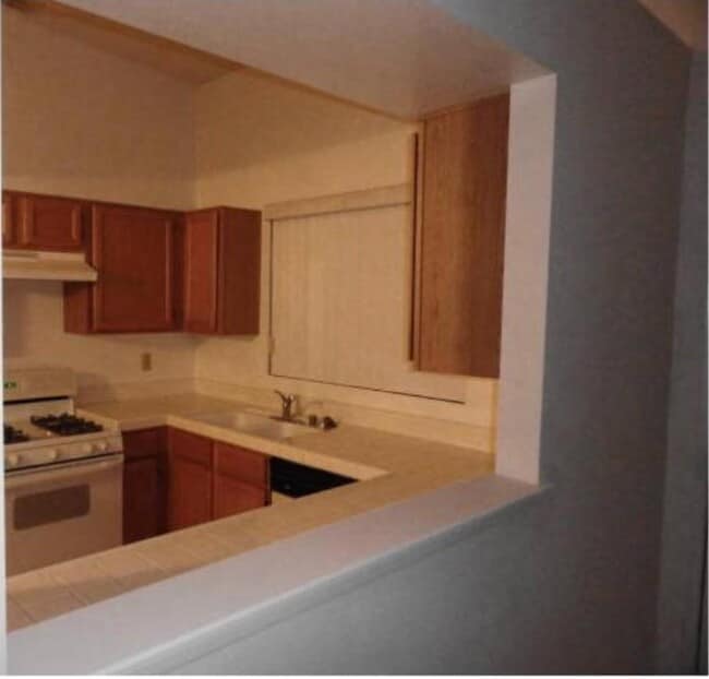 Building Photo - 1425 Ridgecrest Ct