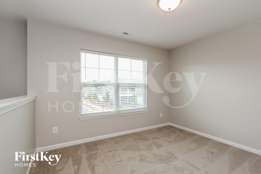 Building Photo - 143 Suggs Mill Dr