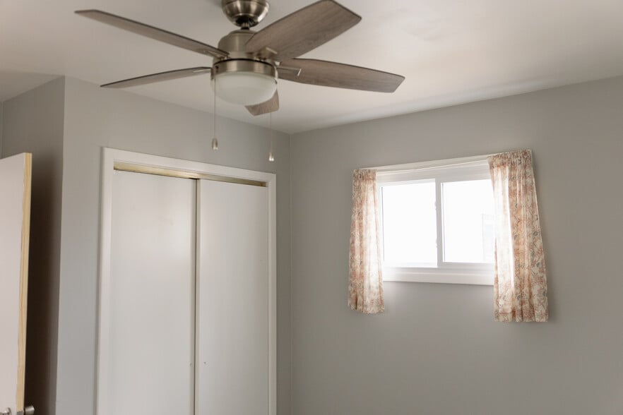 Building Photo - 12302 Milligan Ave