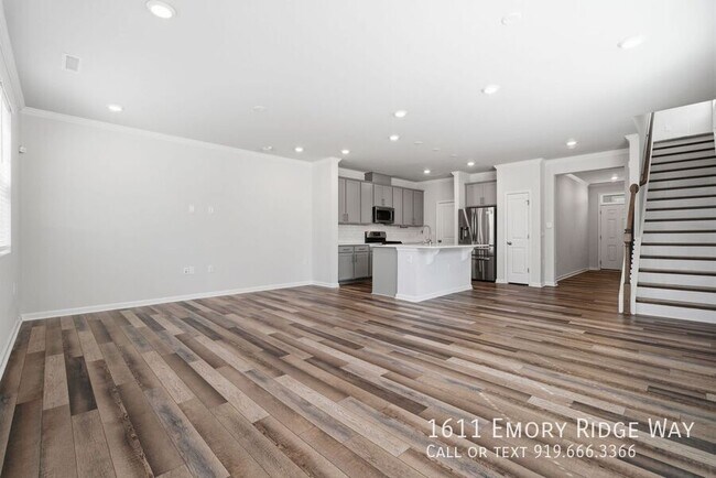 Building Photo - 1611 Emory Ridge Way