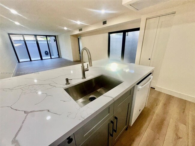 Building Photo - 11279 NW 15th Ct