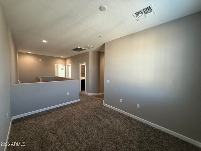 Building Photo - 1255 N Arizona Ave