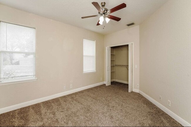 Building Photo - 5248 Chiswick Cir
