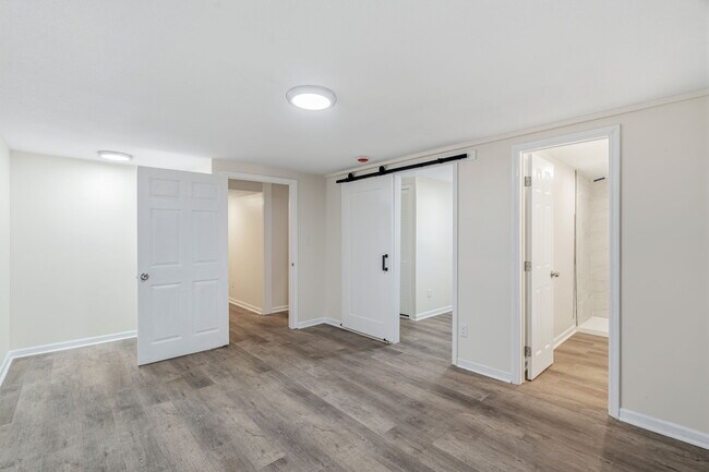 Building Photo - 2827 Shiloh Cir