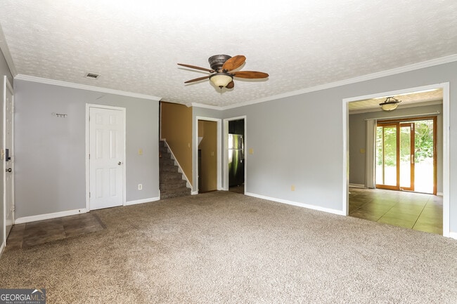 Building Photo - 4985 Diggers Way