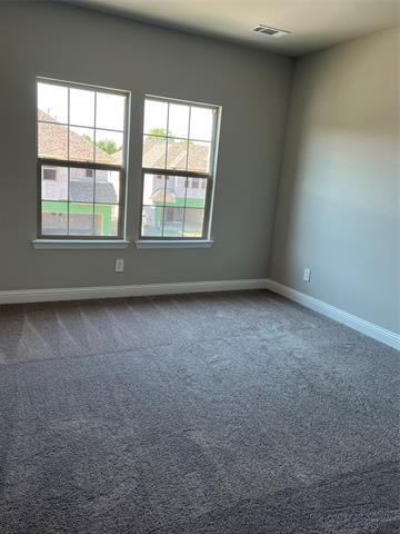 Building Photo - 521 Sequoia St