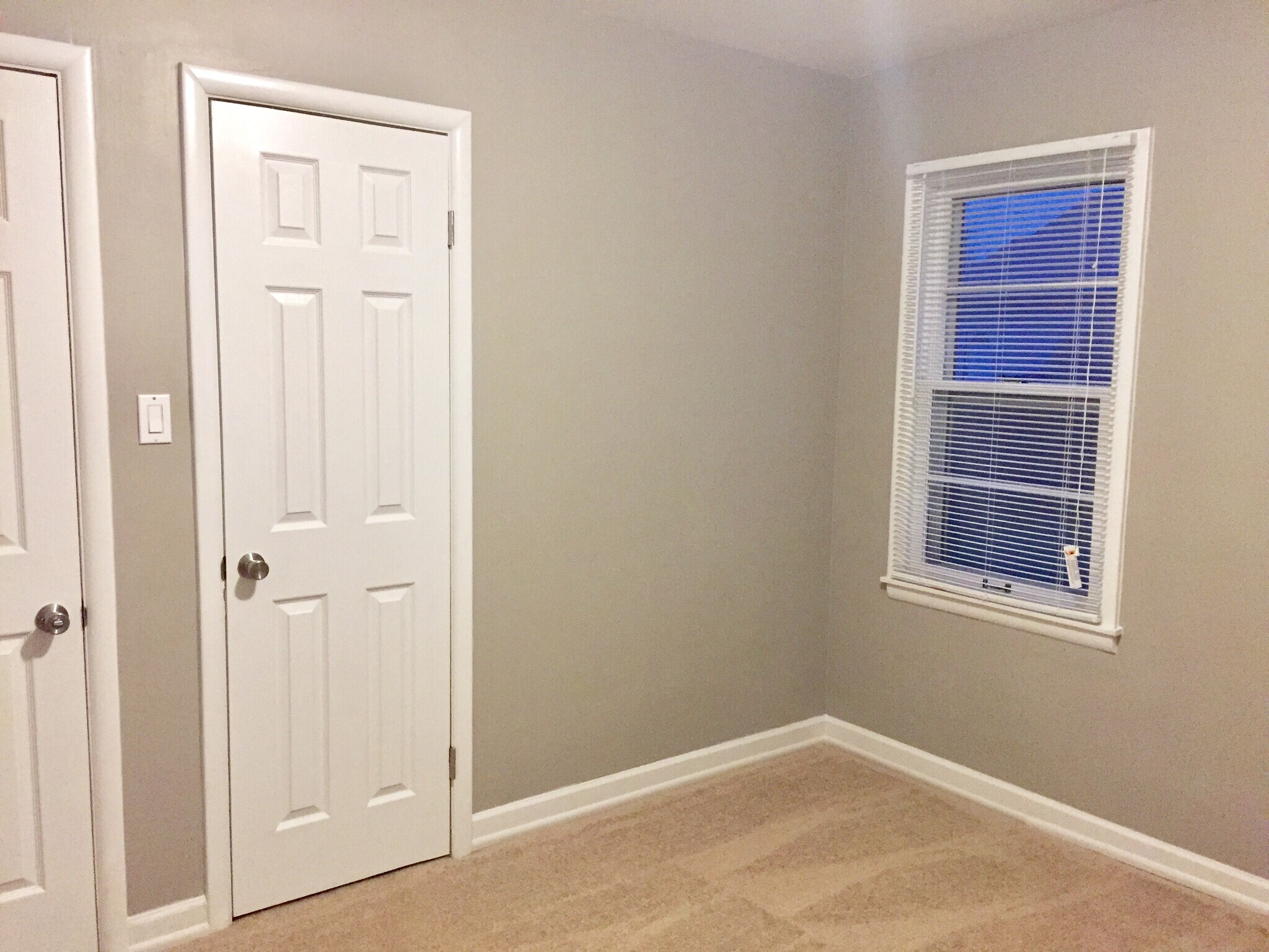 Building Photo - 1030 E National Hwy