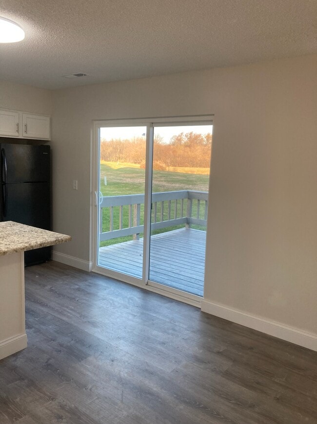 Building Photo - 6 Ram Ct