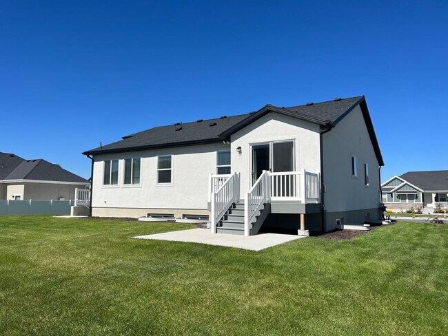 Building Photo - 881 W Sagewood Dr