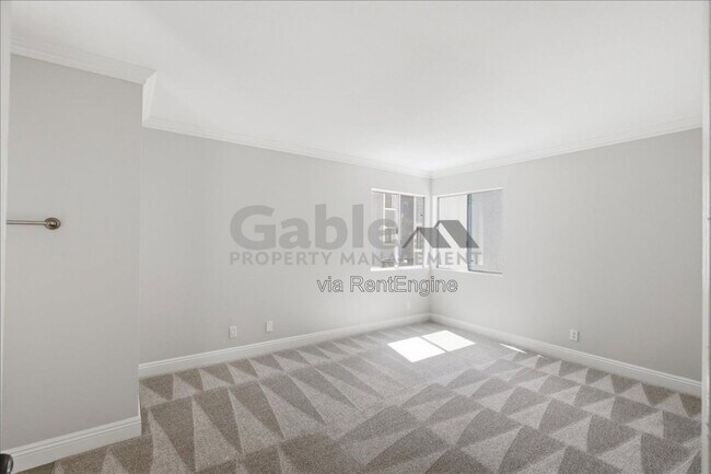 Building Photo - 26790 Claudette St