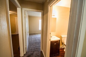 Building Photo - 1315 Dawson St