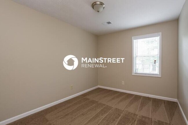 Building Photo - 3 Bedroom Pet-Friendly Home in Stone Mount...