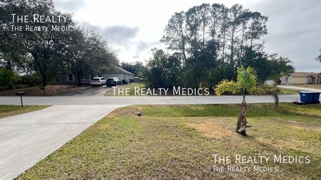 Building Photo - 1247 San Matio St