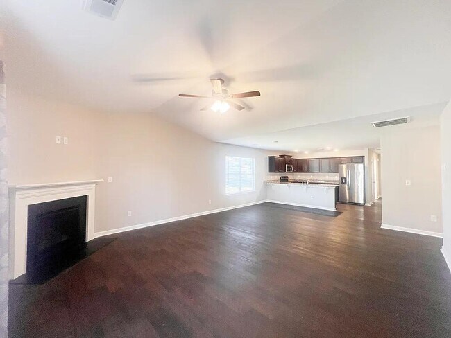 Building Photo - 259 Millen Dr