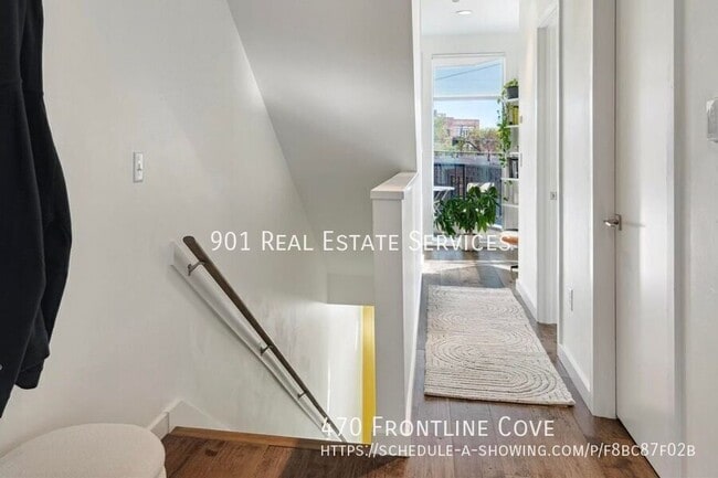 Building Photo - 470 Frontline Cove