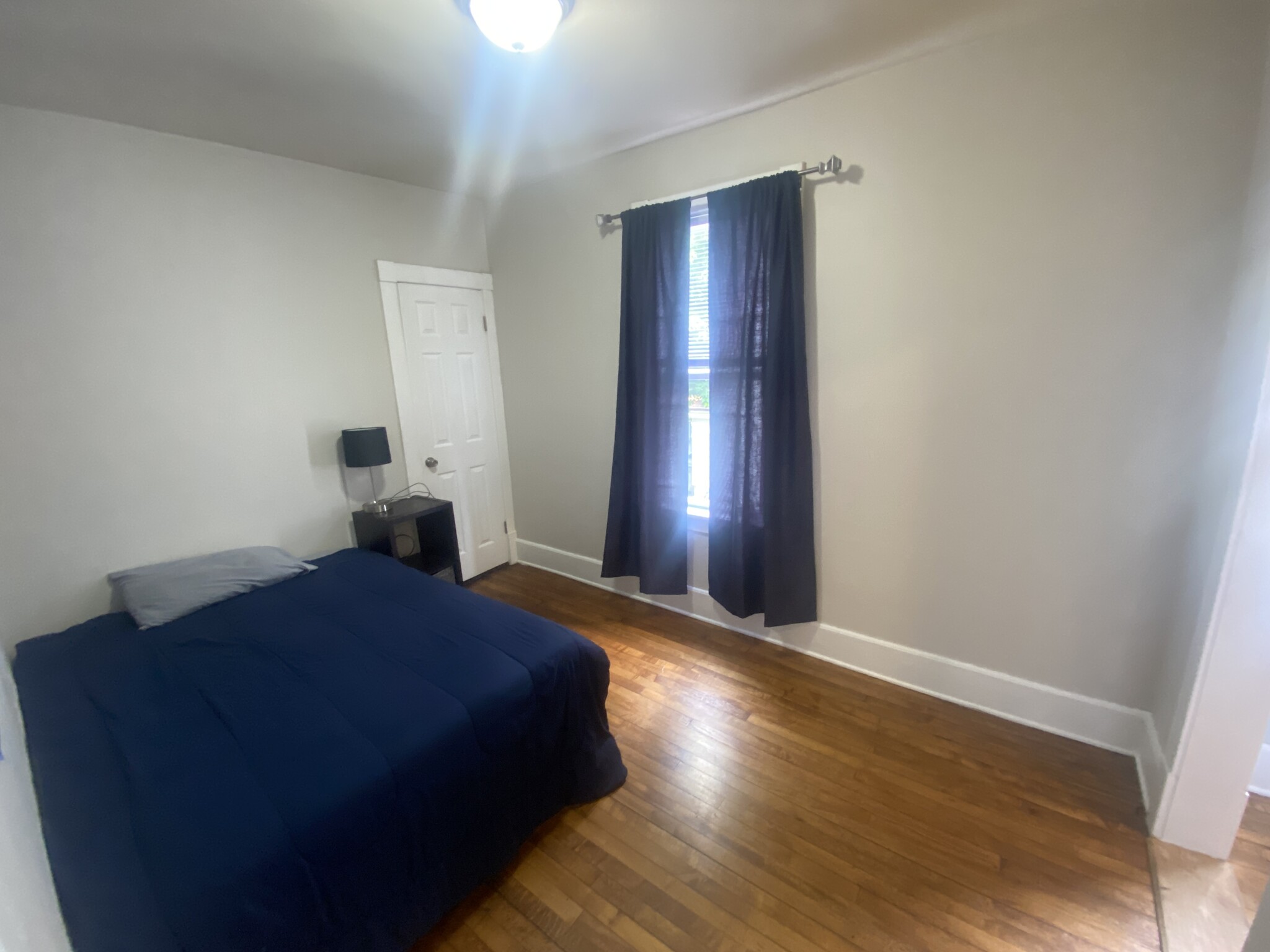 Bedroom 2 - 2725 N Bremen St