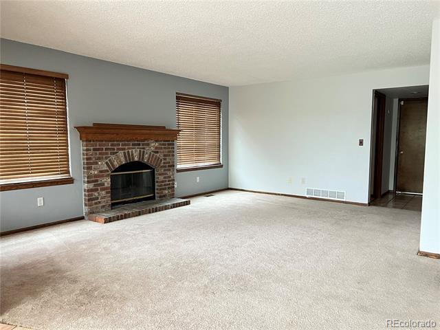 Building Photo - 9881 S Spring Hill Pl