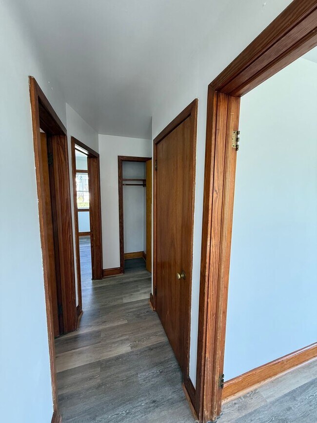 Building Photo - Charming 4-Bedroom Cape Cod Home with Spacious Yard & Storage