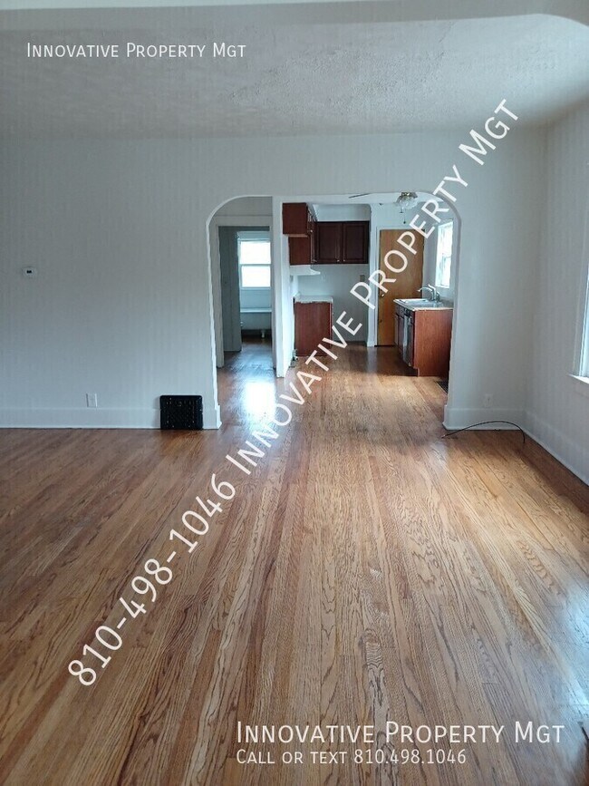 Building Photo - 2126 Monteith St