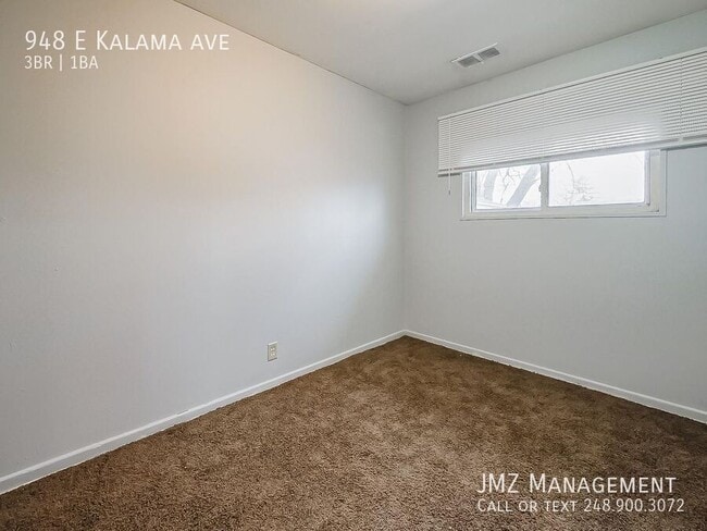 Building Photo - 948 Kalama Ave