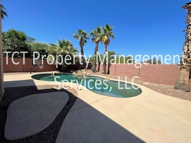 Building Photo - Gorgeous Home Now Available in Desirable L...