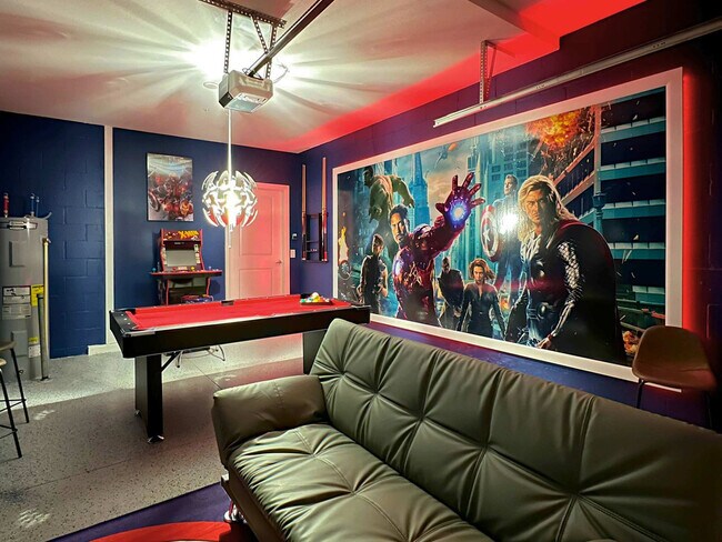 Building Photo - 1520 Oasis Club Blvd