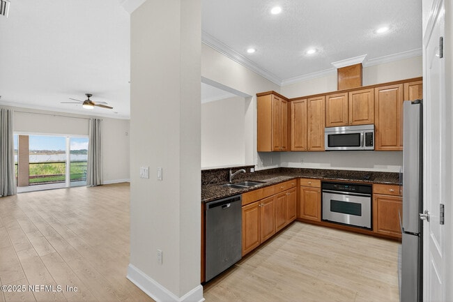 Building Photo - 13846 Atlantic Blvd