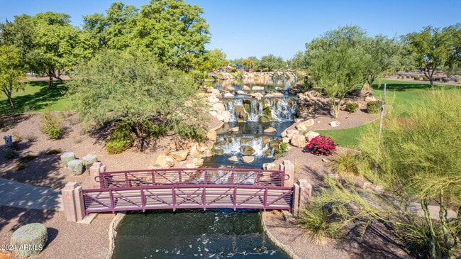 Building Photo - 3550 W Magellan Dr