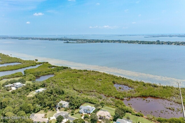 Building Photo - 2240 Marsh Harbor Ave