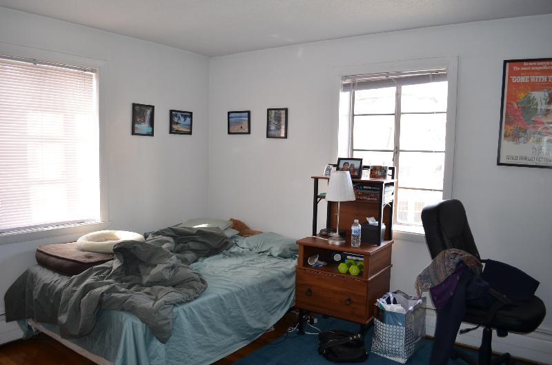 Building Photo - 50 Evergreen St