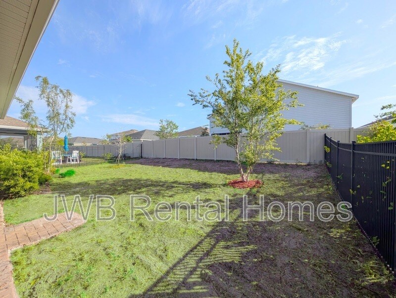 Building Photo - 95 Sadler Ct