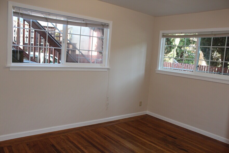 Building Photo - 1614 Harmon St