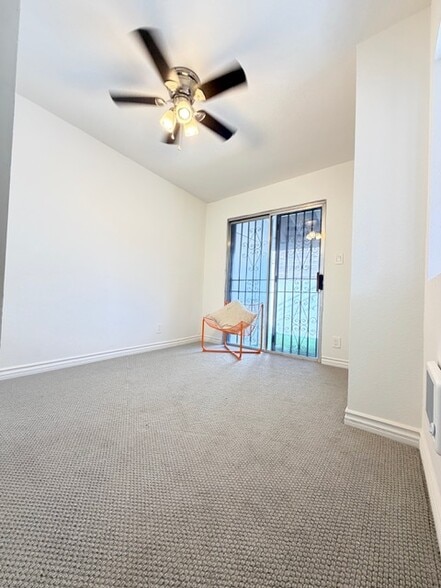 Third bedroom 2 - 2840 S Mansfield Ave